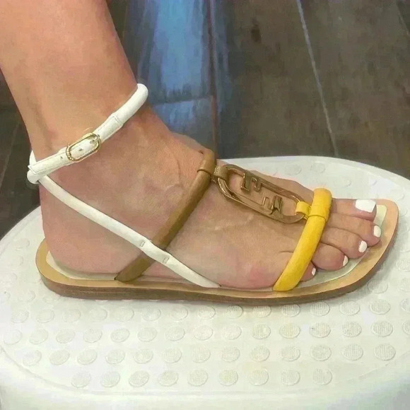 Fendi O'Lock Leather Colorblock Sandals Size 37.5 - Picture 12 of 13